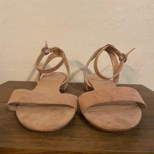 A New Day, size 7, Beige